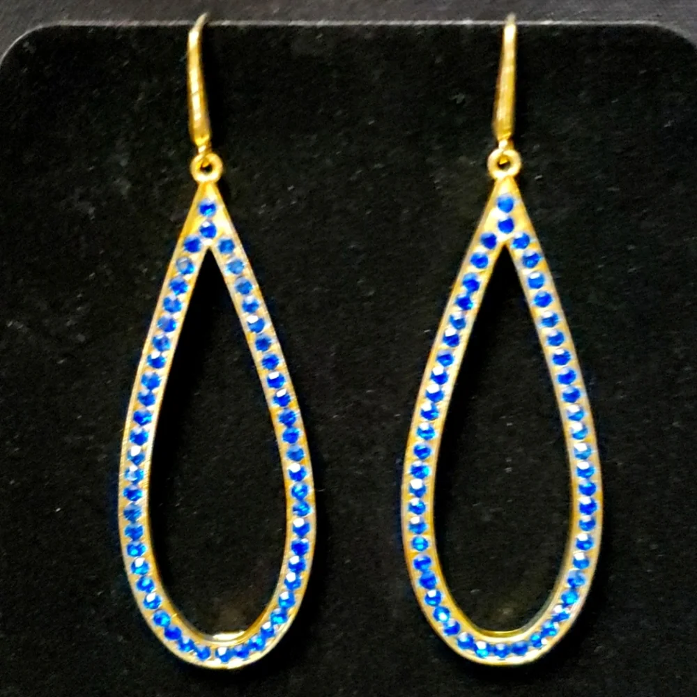 Cashe Blue Crystal Earrings - Picture 2 of 4